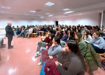 El Arzobispo de Valencia y los Obispos auxiliares continúan la visita pastoral en Torrent, Paiporta y Picanya 3 El Arzobispo de Valencia y los Obispos auxiliares continúan la visita pastoral en Torrent, Paiporta y Picanya