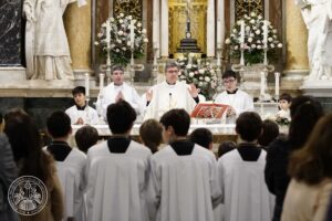 La Basílica de Valencia recibe la visita de representantes del Monasterio de Montserrat 4 basilica monserrat 7