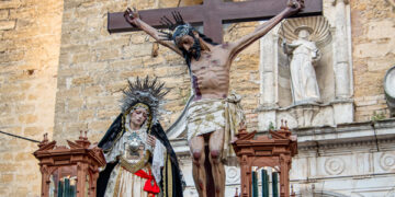 Cofradía Penitencial de la Santa Vera Cruz. Montilla, veinte años de la primera salida