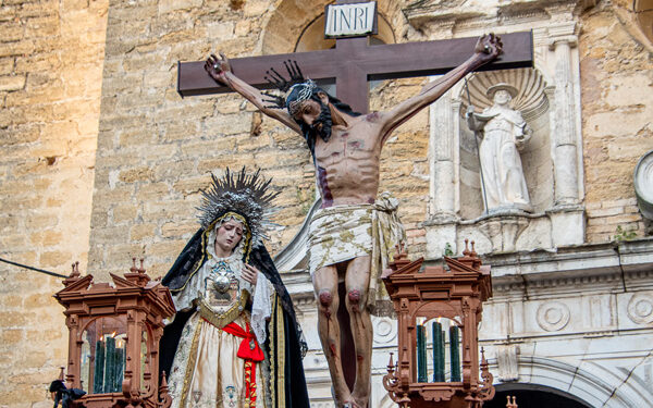 Cofradía Penitencial de la Santa Vera Cruz. Montilla, veinte años de la primera salida