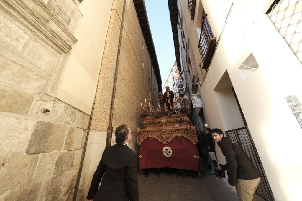 Gran fervor en Valladolid al paso de 'La Sentencia' y con la Procesión del Santísimo Cristo de los Trabajos 5 658121386 1379215367573314 6981348506135917376 n