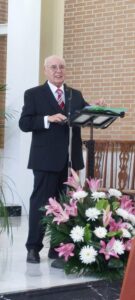 Sueca clama por la paz y la tradición en un emotivo Pregón de Semana Santa 3 baltasar bueno sueca 461x1024 2