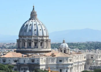 Cuatro siglos de fe y piedra: San Pedro celebra 400 años como epicentro del arte universal