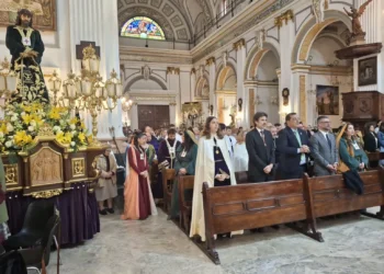El Jesús de Medinaceli del Grao de Valencia lleva esta Semana Santa Marinera la túnica del Santo Cáliz
