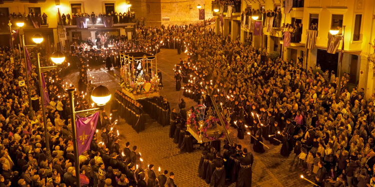 El Gobierno retirará el distintivo de Interés Turístico a la Semana Santa de Sagunto por excluir a las mujeres