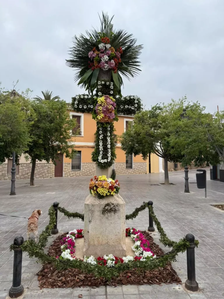 De la Primavera Romana a la Devoción Valenciana, el origen de las Cruces de Mayo 4 0bac6c5b 1419 46a7 8eb0 f15ef860b5e8 alta libre aspect ratio default 0