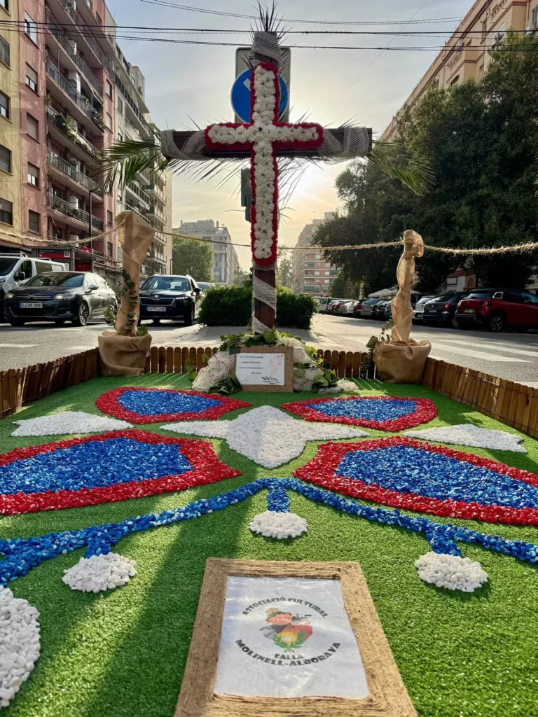De la Primavera Romana a la Devoción Valenciana, el origen de las Cruces de Mayo 3 52d0d67b 9e1e 47d3 b116 c5265cf51c77 alta libre aspect ratio default 0