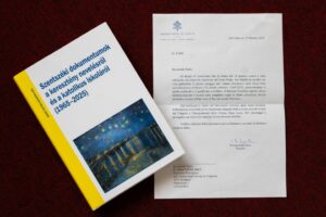 El Vaticano premia la "Brújula Educativa" de los Escolapios húngaros: Seis décadas de doctrina en un solo volumen 2 662299240 1260086129530805 88076766290956230 n 1