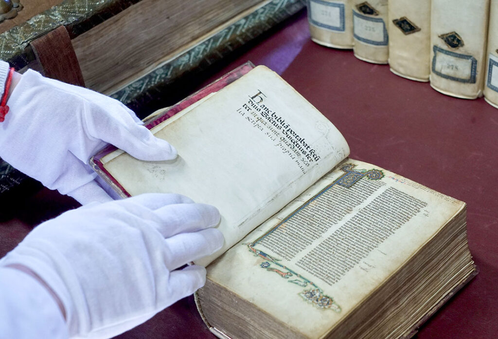 Biblia SVF Catedral 2 1