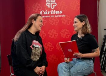 Cáritas Valencia lanza «Fins ací», un podcast para dar voz a historias de solidaridad y acompañamiento