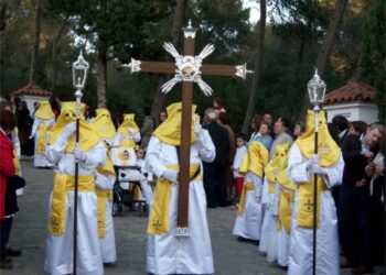 Hermandades, Cofradías y Juntas de la Semana Santa vinculadas al Santo Cáliz y la Última Cena organizan este sábado una peregrinación eucarística 1 Hermandades, Cofradías y Juntas de la Semana Santa vinculadas al Santo Cáliz y la Última Cena organizan este sábado una peregrinación eucarística