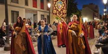 La Procesión del Santo Entierro de la Semana Santa Marinera de Valencia en imagenes