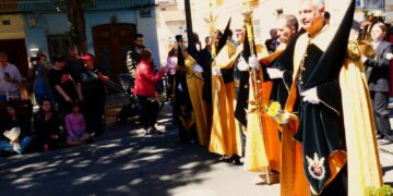 Valencia celebra el renacer de su Semana Santa Marinera, Desfile de Resurección