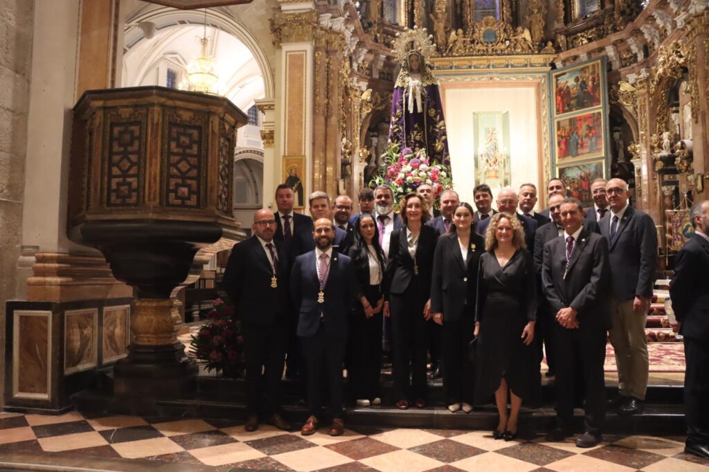 ¡Torrent Conquista la Catedral de Valencia! Marea de Esperanza y Devoción 7 WhatsApp Image 2026 04 25 at 21.12.19