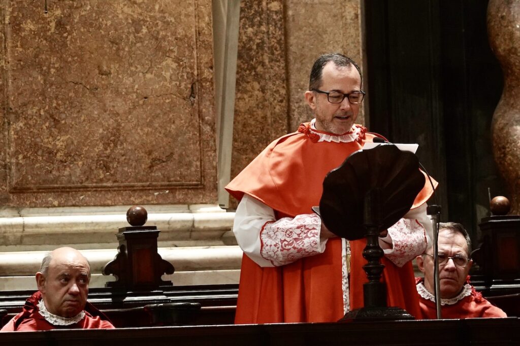 La Catedral de Valencia acoge la toma de posesión de los nuevos canónigos de la Seo 3 canonigo lectura web2