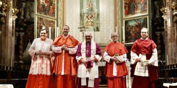 La Catedral de Valencia acoge la toma de posesión de los nuevos canónigos de la Seo