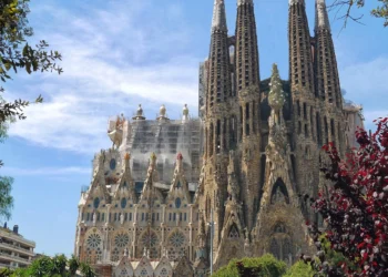 El Papa inaugurará la Torre de Jesucristo de la Sagrada Familia ante 8.000 personas