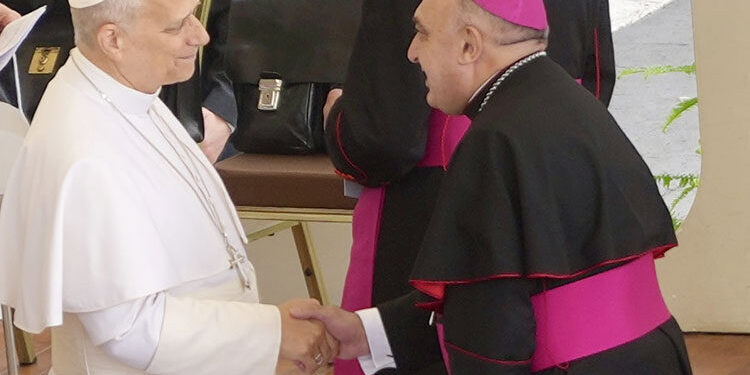 El Arzobispo asiste a la bendición de la campana mayor de San Nicolás, por el Papa León XIV en el Vaticano 1 El Arzobispo asiste a la bendición de la campana mayor de San Nicolás, por el Papa León XIV en el Vaticano