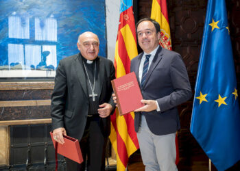 El Arzobispo de Valencia se reúne con el President de la Generalitat