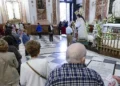Besamanos a la Virgen de los Desamparados de Valencia