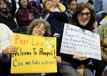 León XIV en Pompeya: «El amor realiza milagros en los más vulnerables»
