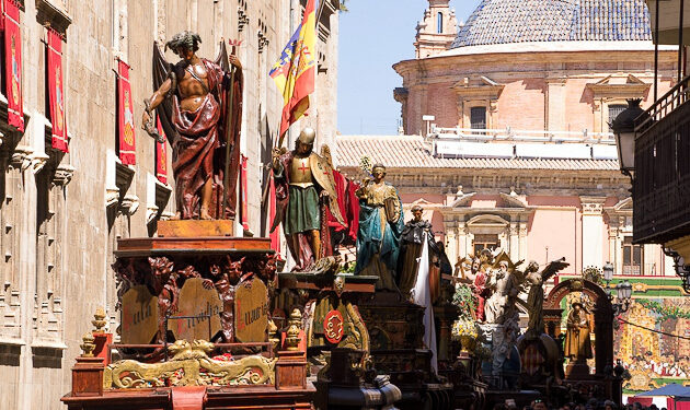 La primera Roca procesional del Corpus de Valencia data de 1373 1 La primera Roca procesional del Corpus de Valencia data de 1373