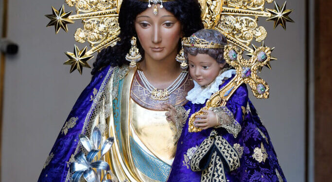 La Virgen de los Desamparados historia viva del Reino de Valencia 1 La Virgen de los Desamparados historia viva del Reino de Valencia