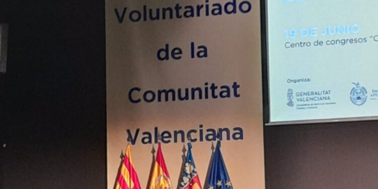 Cáritas Interparroquial de Gandia participa en el I Congreso de Voluntariado de la Comunitat Valenciana 1 Cáritas Interparroquial de Gandia participa en el I Congreso de Voluntariado de la Comunitat Valenciana