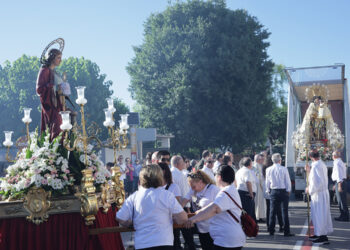 La imagen peregrina de la Virgen de los Desamparados ha visitado Macastre 2 La imagen peregrina de la Virgen de los Desamparados ha visitado Macastre