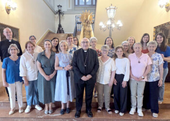 Las vírgenes consagradas de la diócesis de Valencia celebran un encuentro