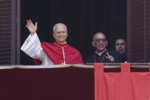 Fervor en Barcelona ante la llegada del papa León XIV en su viaje apostólico 2 a955050b7bb3cd9066f3d96b428472a3139f4b89miniw