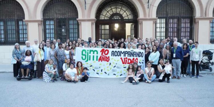 El Servicio Jesuita a Migrantes Valencia celebra diez años “acompañando vidas”