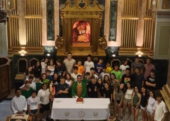 El alumnado de 2º de ESO del Colegio San José de Calasanz de Valencia revive las raíces de San José de Calasanz en una jornada de convivencia y crecimiento espiritual