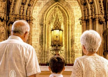 El Jubileo del Santo Cáliz centra la celebración diocesana de la Jornada Mundial de los Abuelos