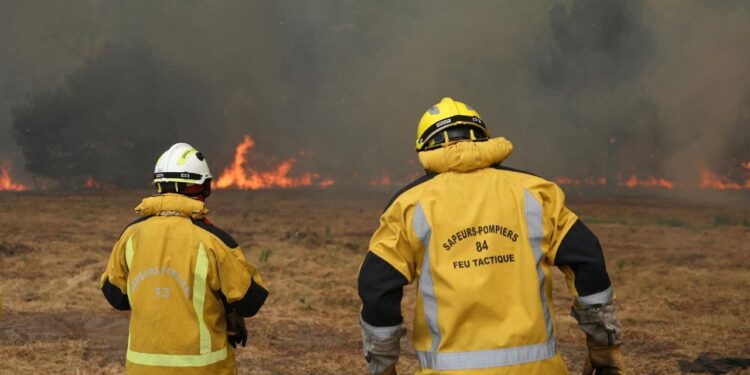 León XIV reza por los incendios en España y Francia. Emergencia en Europa