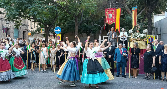 El barrio de la Trinidad de Valencia celebra San Cristóbal