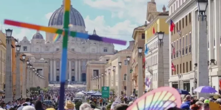 León XIV consolida su perfil aperturista con la designación de prelados afines al colectivo LGBTQ+