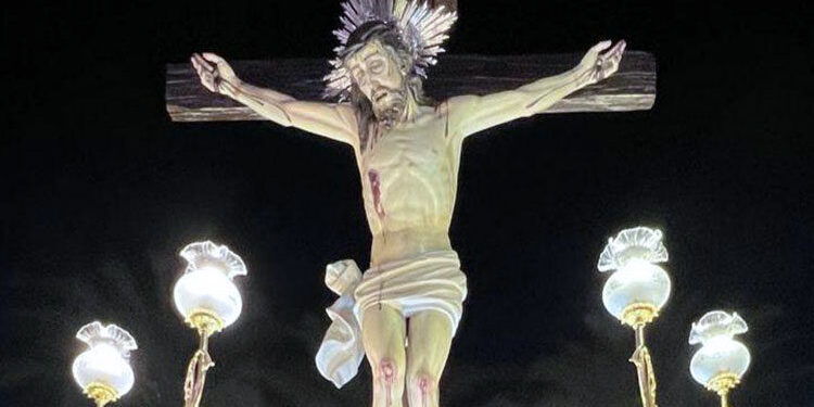 El Arzobispo preside el 130 aniversario de la Cofradía del Santísimo Cristo de la Piedad de Catarroja