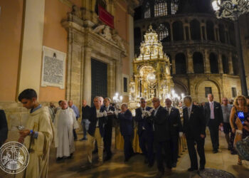 Valencia ha acogido la vigilia nacional preparatoria del 150 aniversario de la Adoración Nocturna Española