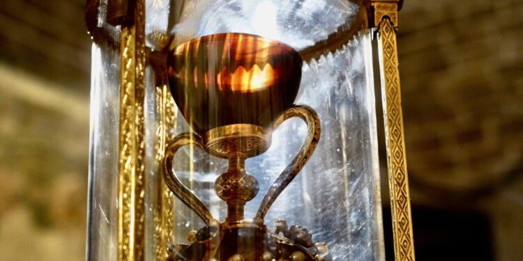 Valencia clausurará el III Año Jubilar del Santo Cáliz con una gran Vigilia eucarística el 24 de octubre