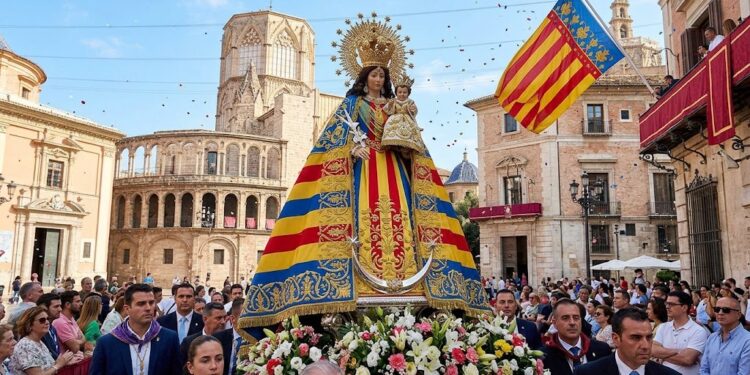 La Virgen de los Desamparados visitará La Torre del 2 al 4 de octubre por la reapertura de su templo 1 La Virgen de los Desamparados visitará La Torre del 2 al 4 de octubre por la reapertura de su templo