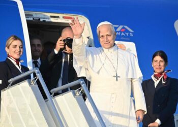 El Papa León XIV inicia su viaje apostólico a Francia con una intensa agenda diplomática y pastoral
