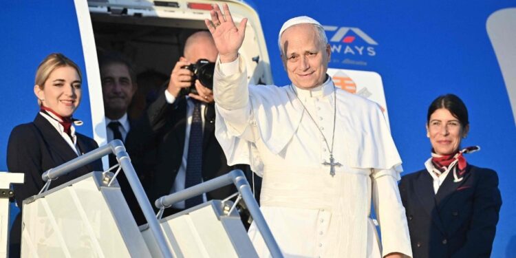 El Papa León XIV inicia su viaje apostólico a Francia con una intensa agenda diplomática y pastoral