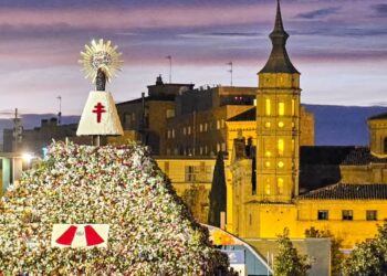 La Virgen del Pilar: el origen milenario de la Patrona de la Hispanidad y la primera iglesia dedicada a María