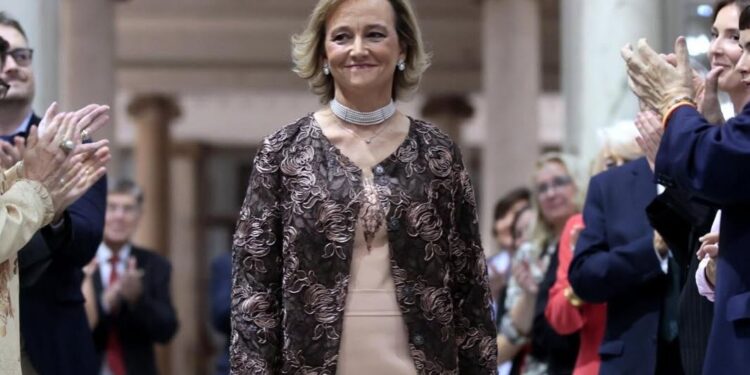 Sara Brugger Frigols es proclamada Honorable Clavariesa de Sant Vicent Ferrer Valencia 2027