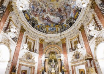 Las voces de la Escolanía rinden homenaje a los 325 años de la cúpula de Palomino