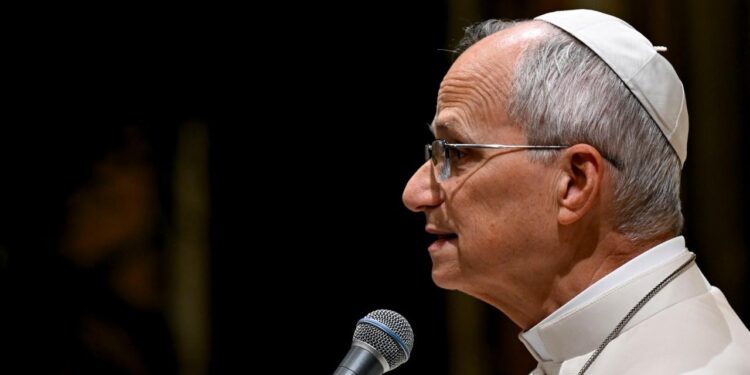 El Papa León XIV ingresa hoy en el Policlínico Gemelli para una intervención quirúrgica