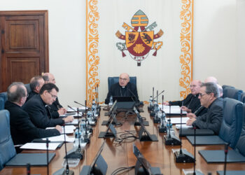 Los obispos de la Provincia Valentina transmiten sus condolencias tras el trágico accidente ferroviario en Toledo